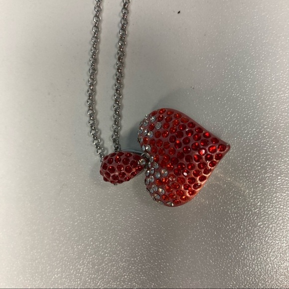 NECKLACE Heart Shaped Faux Ruby & Diamonds Set on a Silver  toned Back - Picture 2 of 5